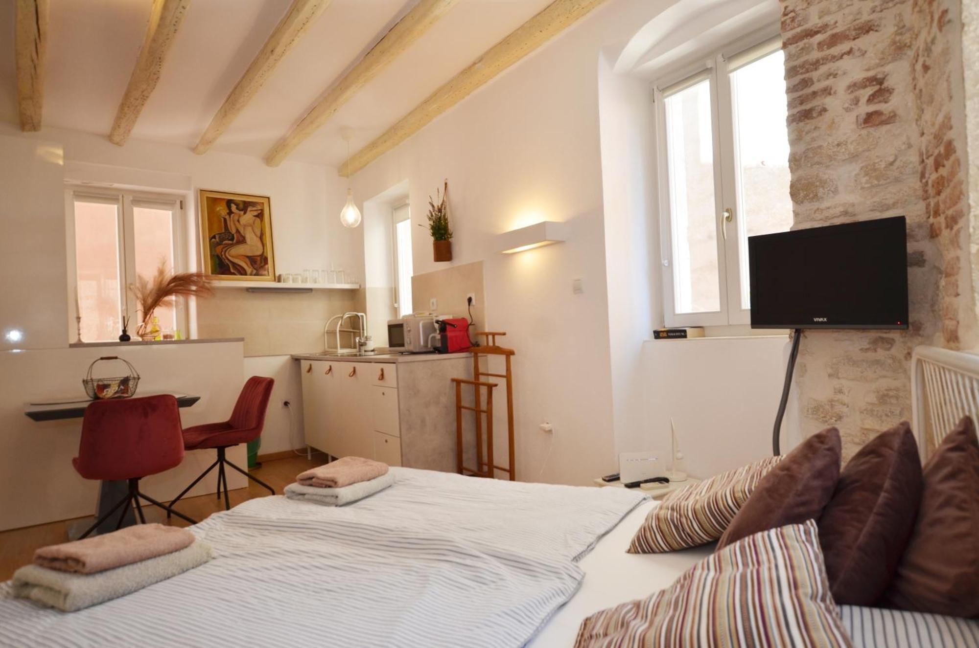 Apartments Lavanda And Oliva Rovinj Exterior photo