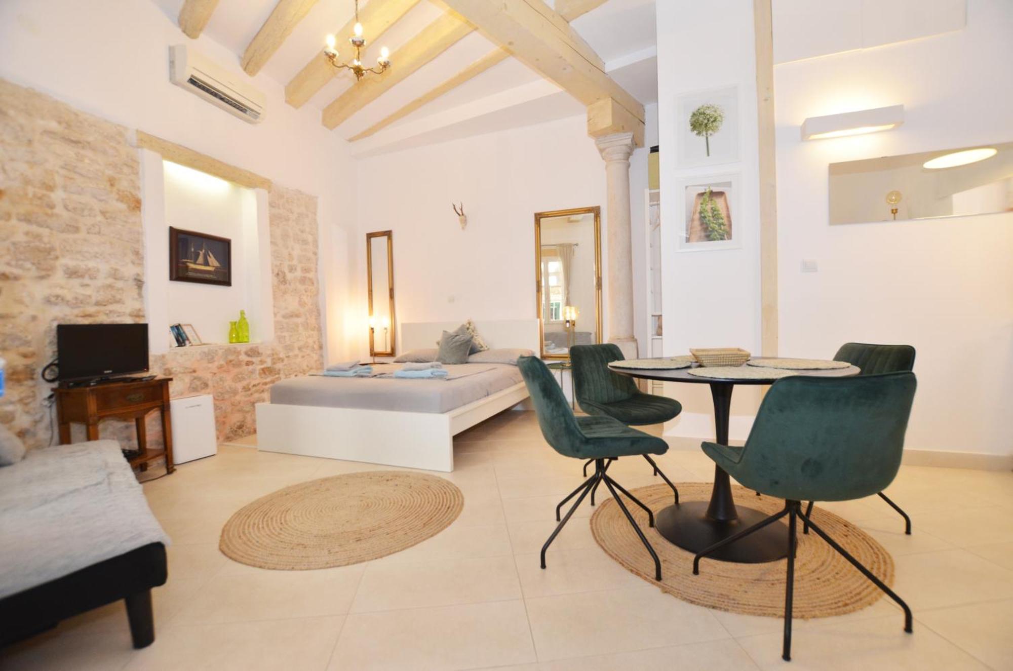 Apartments Lavanda And Oliva Rovinj Exterior photo